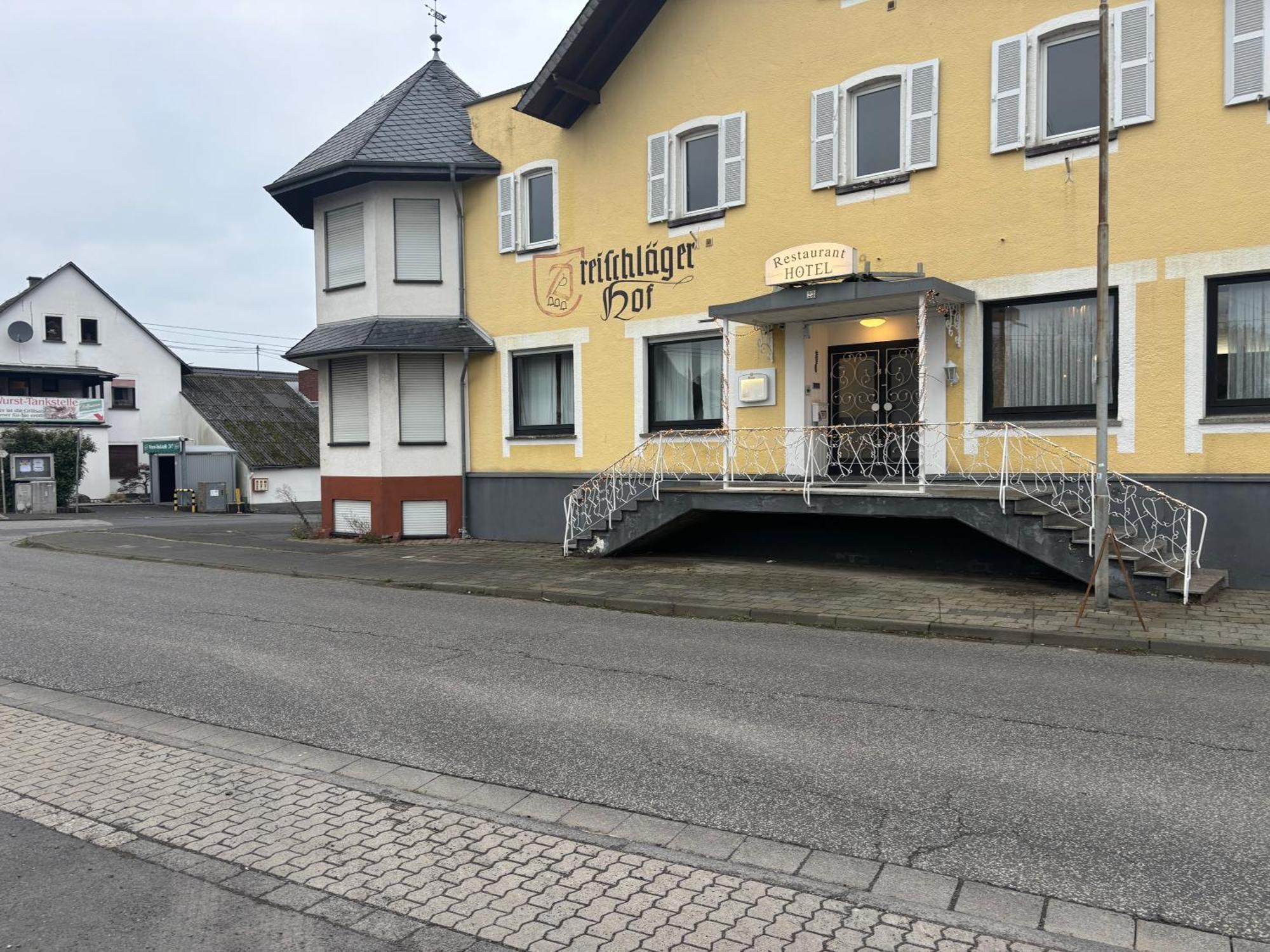 Hotel Dreischlaeger Hof Neustadt  Esterno foto